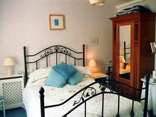 Wick House Bed And Breakfast Тонтън Екстериор снимка